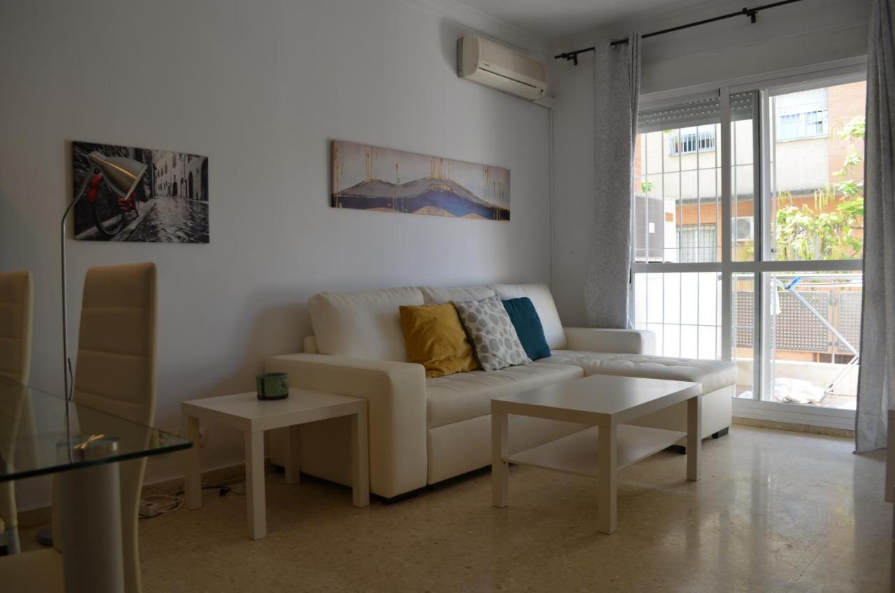 Apartamento Reformado Parking Gratis Apartment Seville Luaran gambar