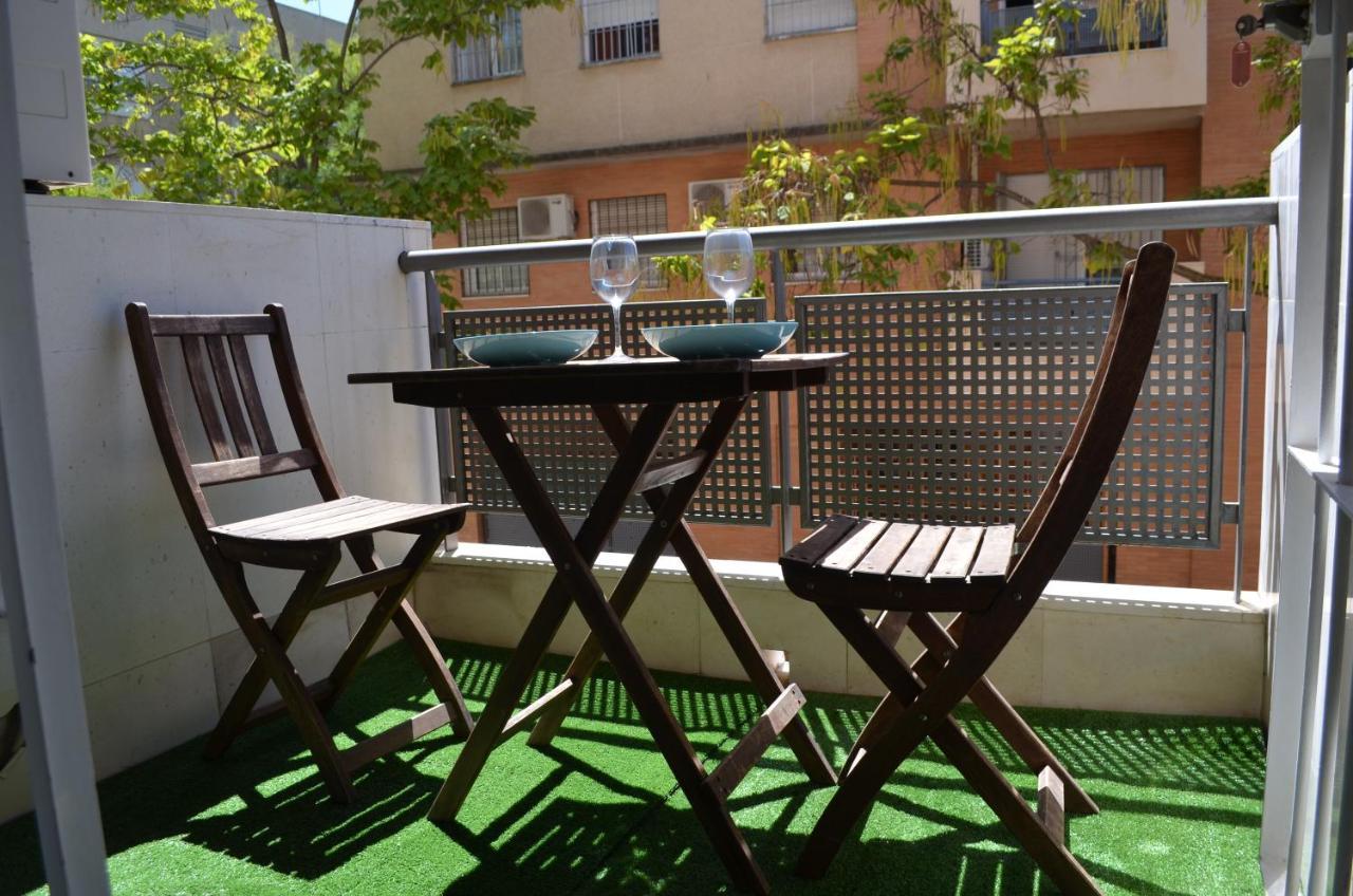 Apartamento Reformado Parking Gratis Seville Luaran gambar