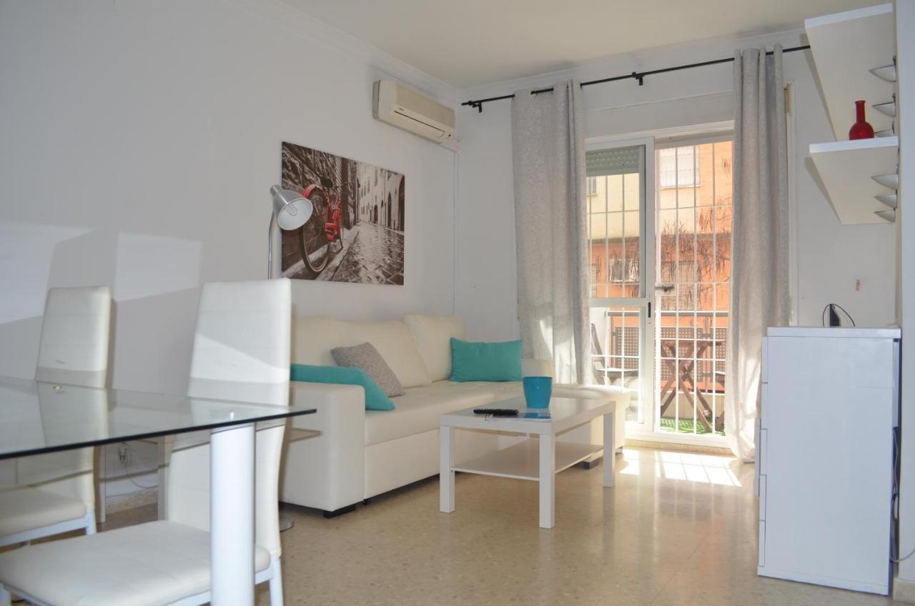 Apartamento Reformado Parking Gratis Apartment Seville Luaran gambar