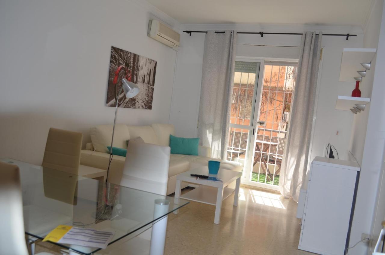 Apartamento Reformado Parking Gratis Apartment Seville Luaran gambar