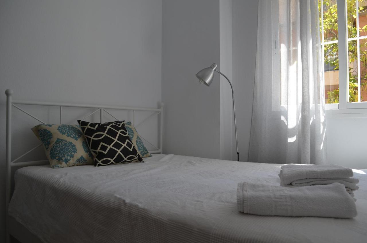 Apartamento Reformado Parking Gratis Seville Luaran gambar